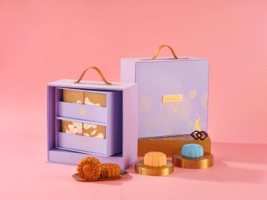 Symphony of the Moon: Golden Yue Premium Mooncake Box with Bespoke Chopstick set